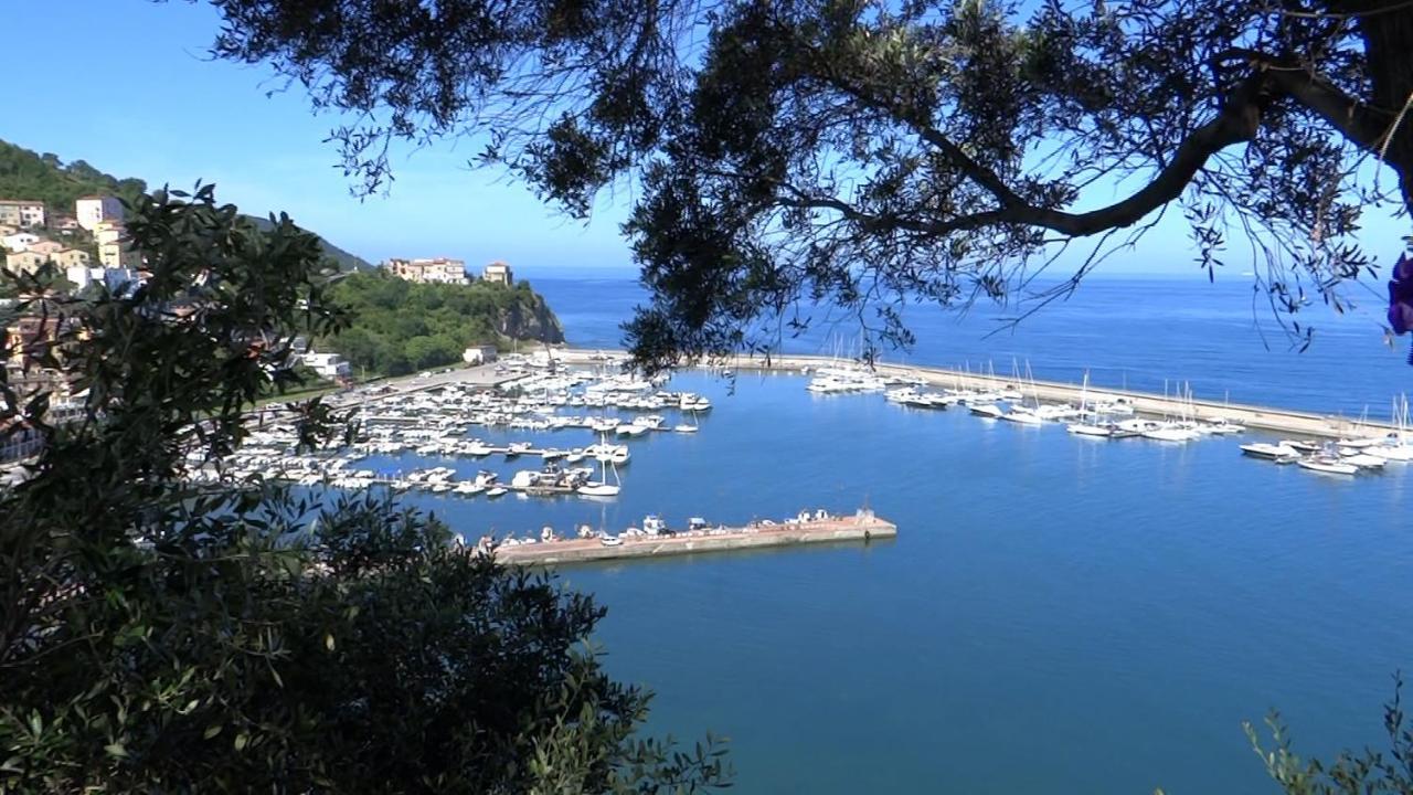 Vecchio Saracino - Carola 1801 Bed and Breakfast Agropoli Exteriör bild